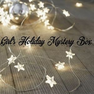 Girl's Holiday Mystery Box
